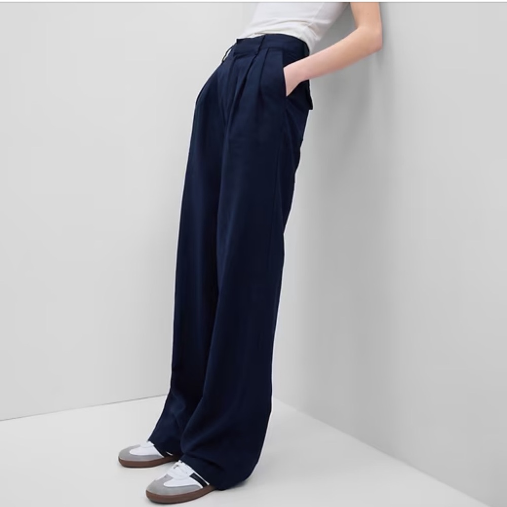 Gap High Rise Linen-Cotton Pleated Wide Leg Pants in Navy